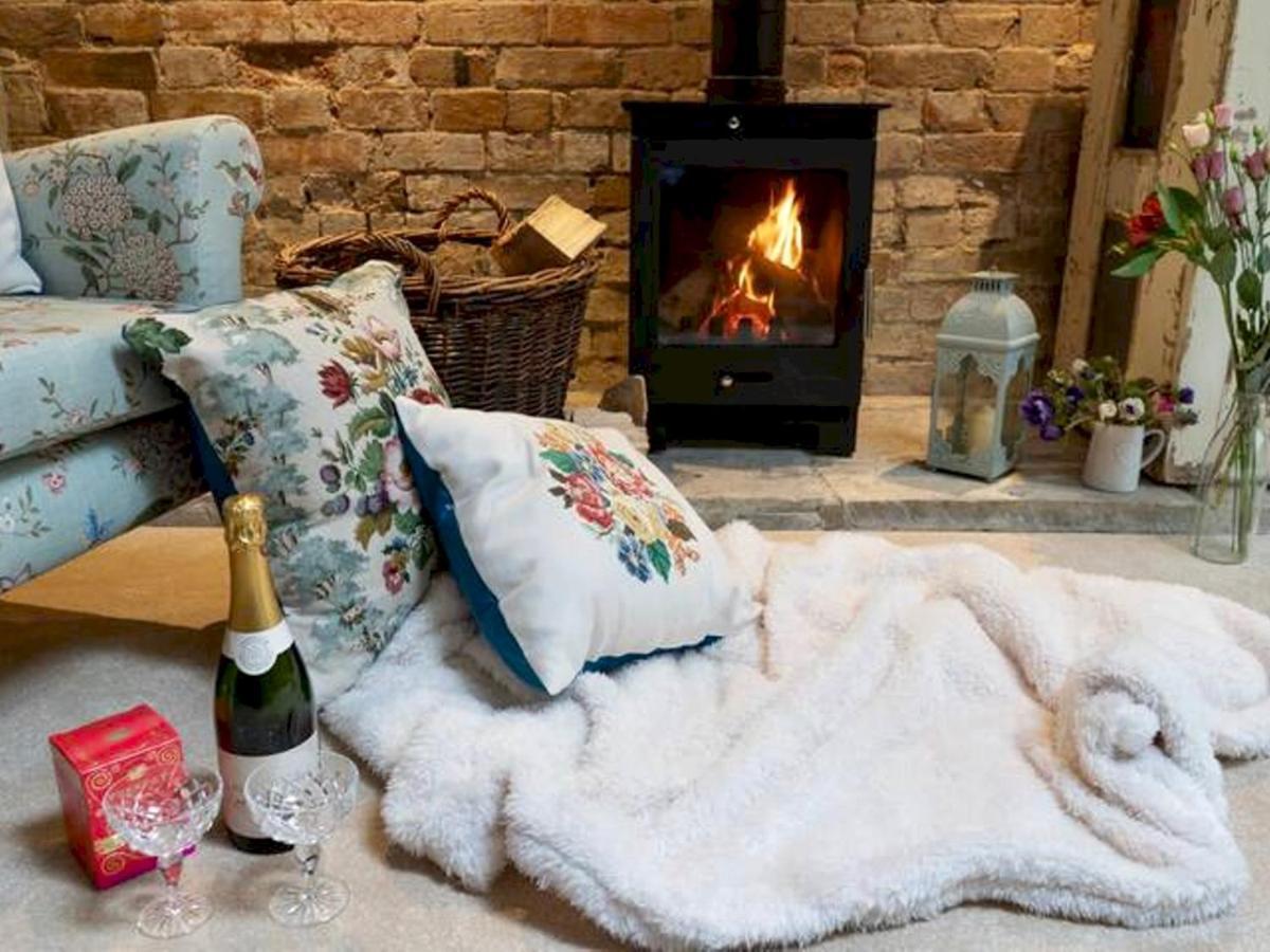 Pass The Keys Goose Feather Barn, Wedmore Luxury Cottage For Two Exterior photo